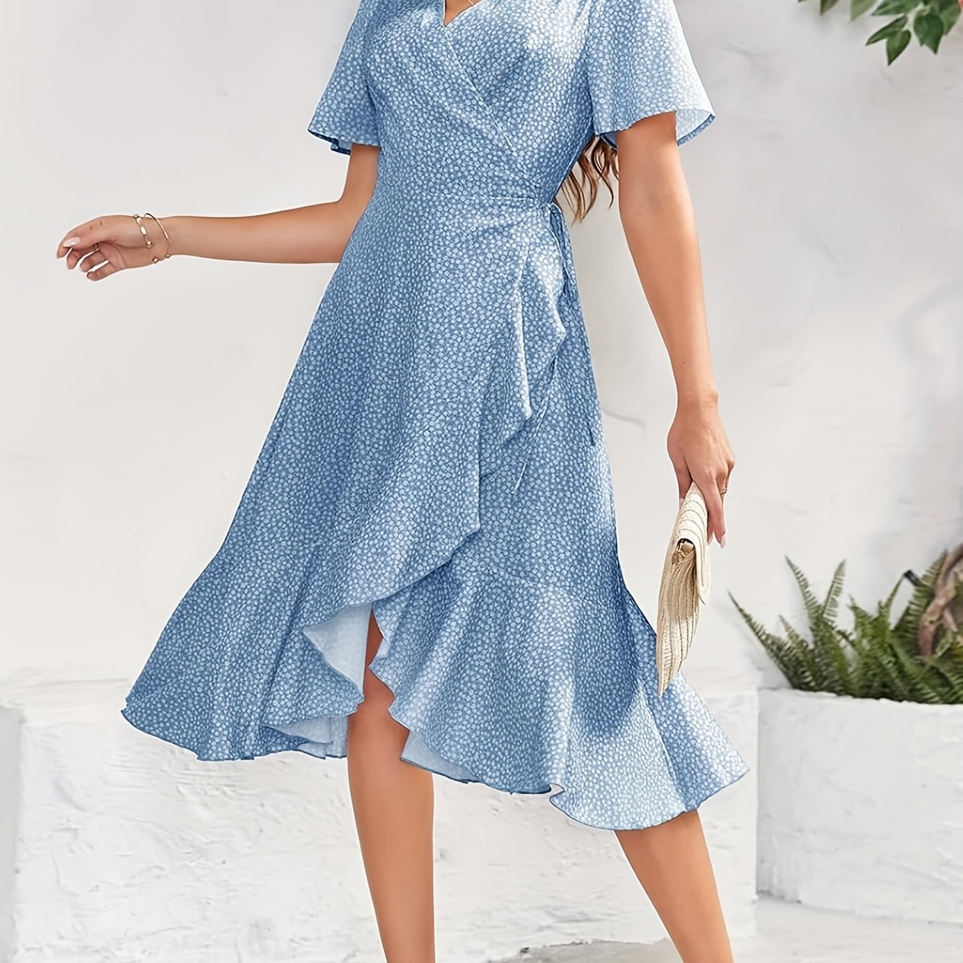 Elegant Women's Wrap Maxi Dress .