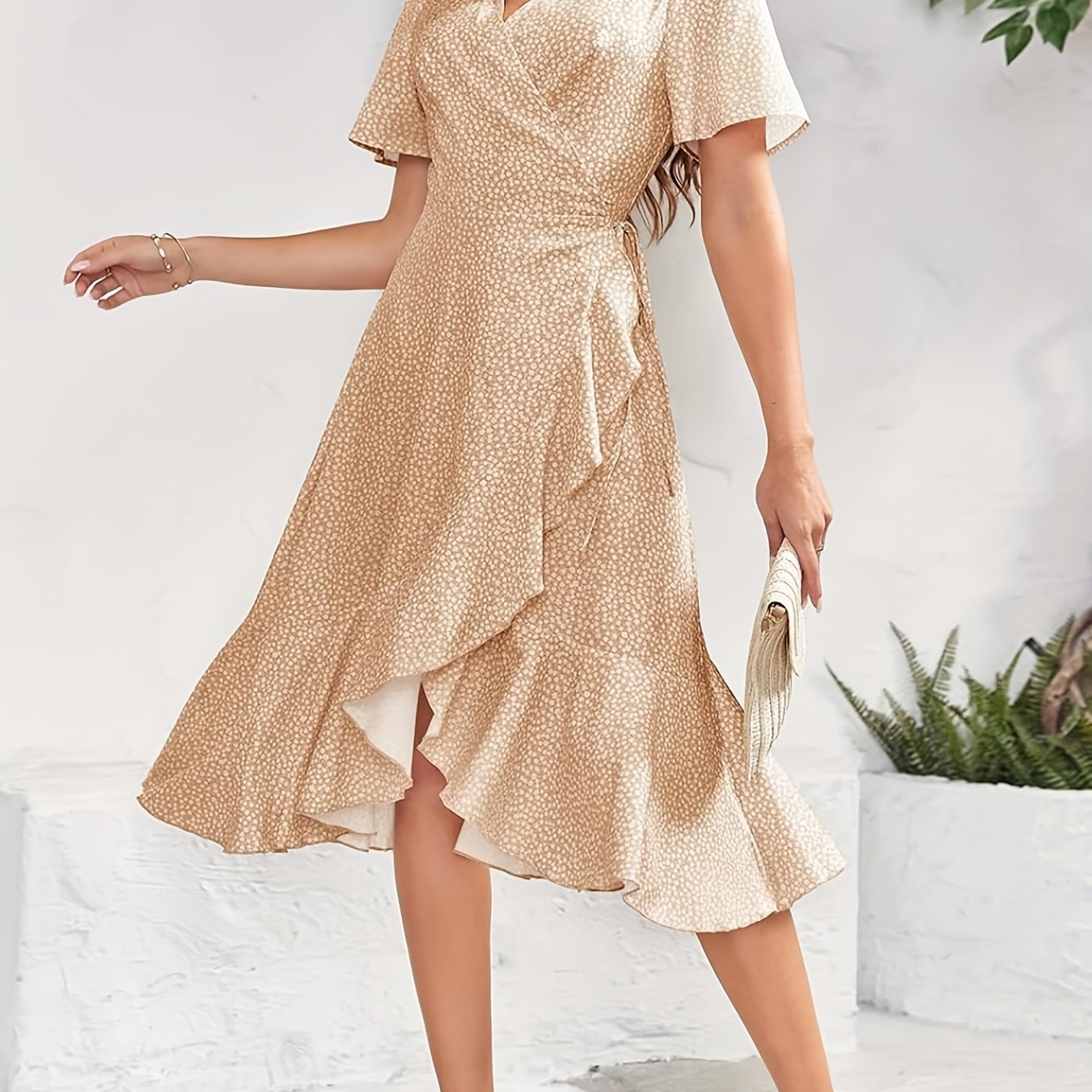 Elegant Women's Wrap Maxi Dress .